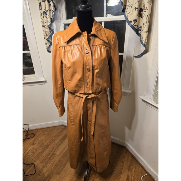 Vintage Suburban Heritage Belted Leather Trench Coat Women's Size 8 1970's Vibes - Picture 2 of 16